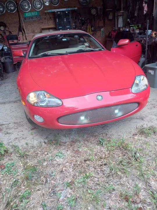 2003 Jaguar X100 XK8 - Image 2 of 4