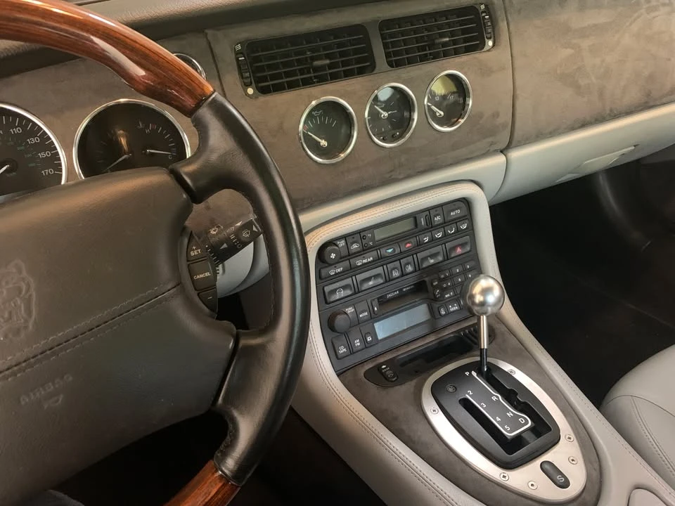 2003 Jaguar X100 XK8 - Image 7 of 11