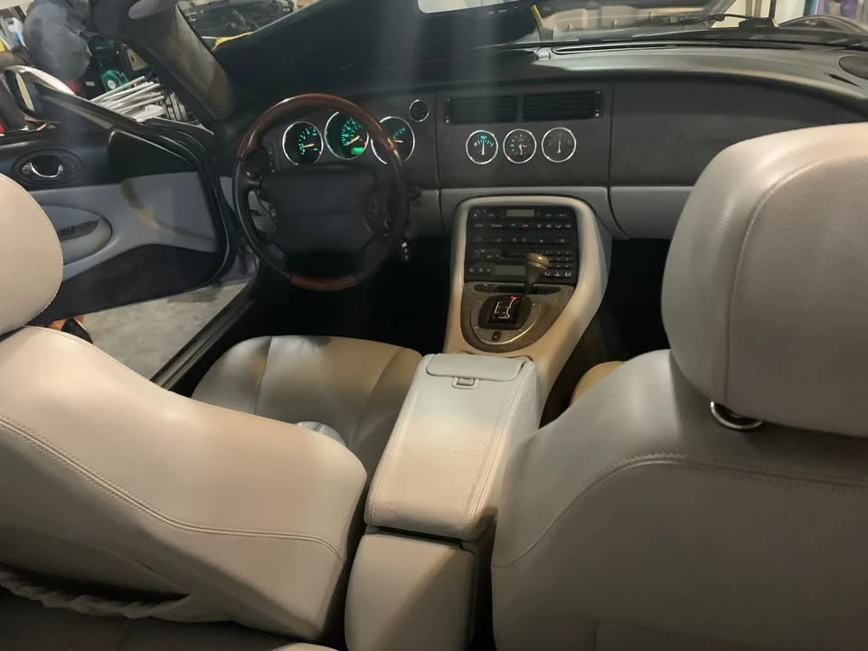2003 Jaguar X100 XK8 - Image 4 of 11