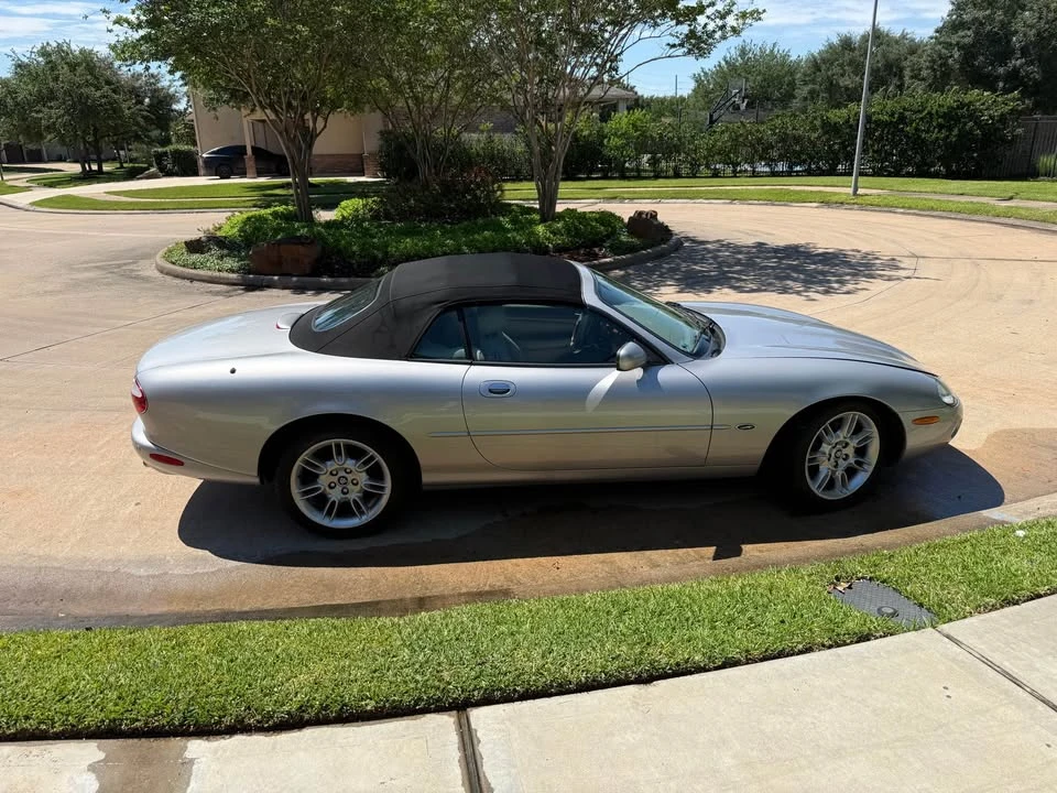 2003 Jaguar X100 XK8 - Image 4 of 6