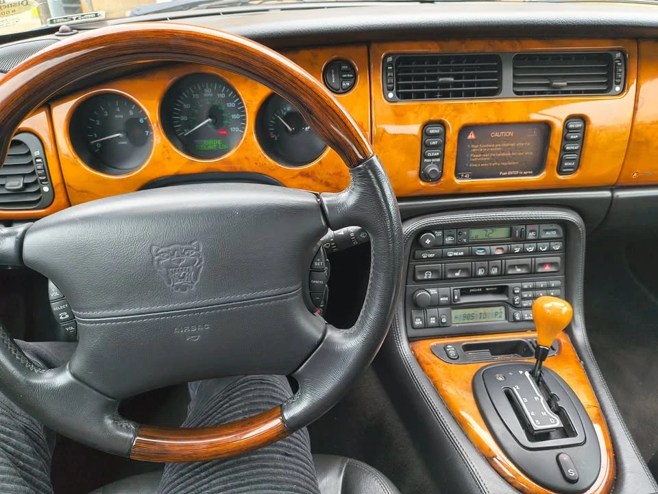 2003 Jaguar X100 XK8 - Image 7 of 16