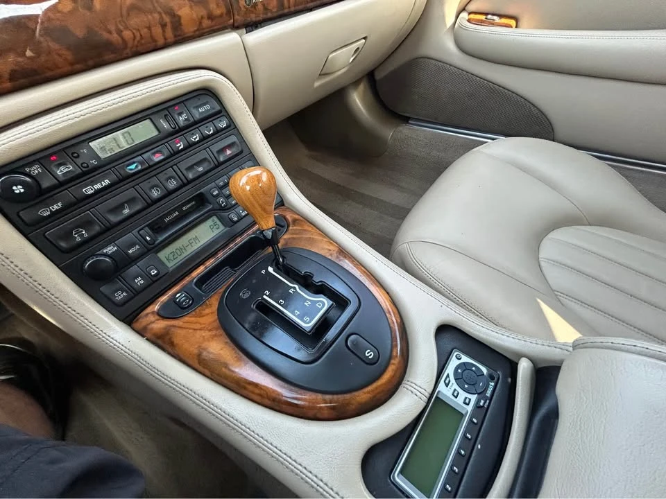 2003 Jaguar X100 XK8 - Image 14 of 16