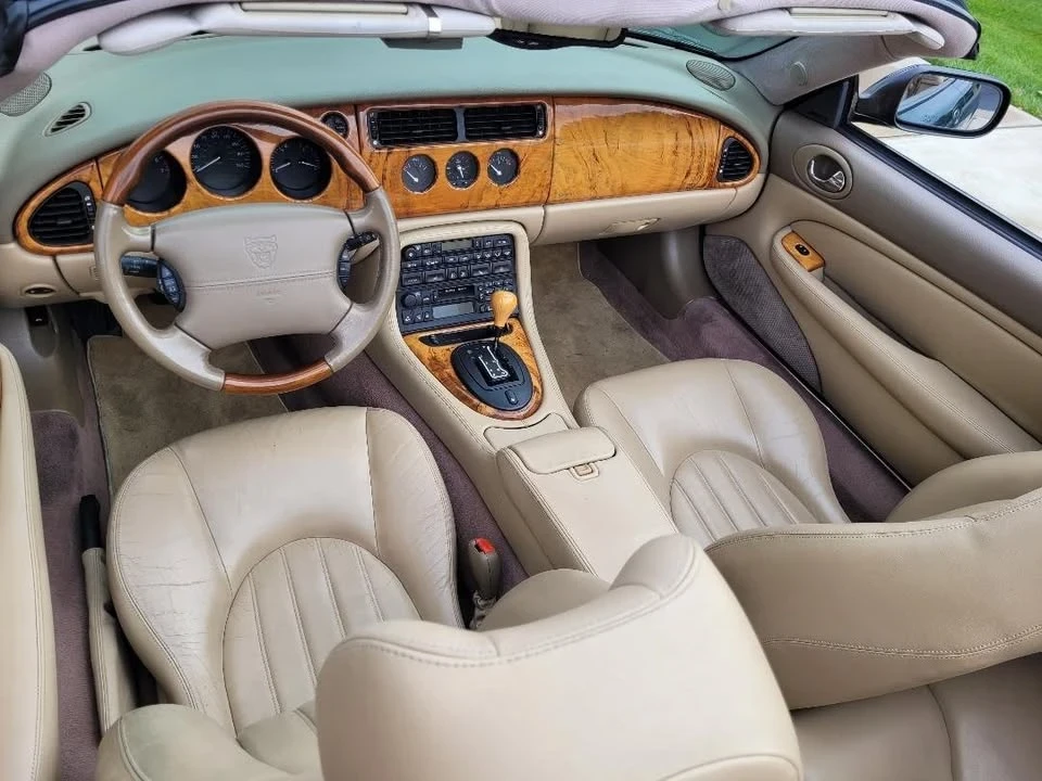 2003 Jaguar X100 XK8 - Image 10 of 19