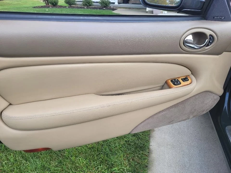 2003 Jaguar X100 XK8 - Image 13 of 19