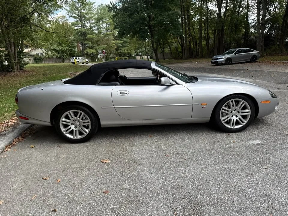 2003 Jaguar X100 XKR - Image 2 of 10