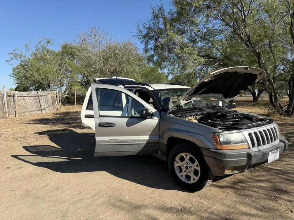 2003 Jeep WJ Grand Cherokee - Image 2 of 10