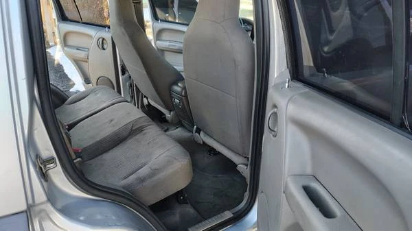 2003 Jeep KJ Liberty - Image 5 of 10