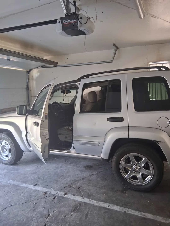2003 Jeep KJ Liberty - Image 6 of 6