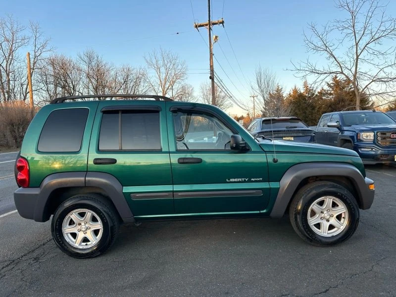 2003 Jeep KJ Liberty - Image 8 of 12