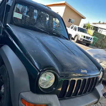 2003 Jeep Liberty Sport SUV 4D