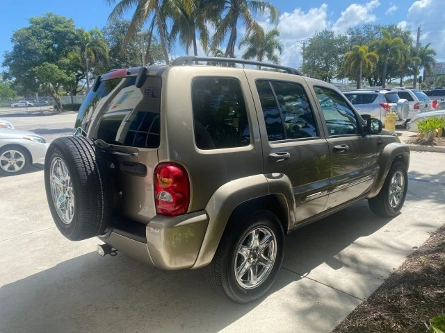 2003 Jeep KJ Liberty - Image 8 of 21