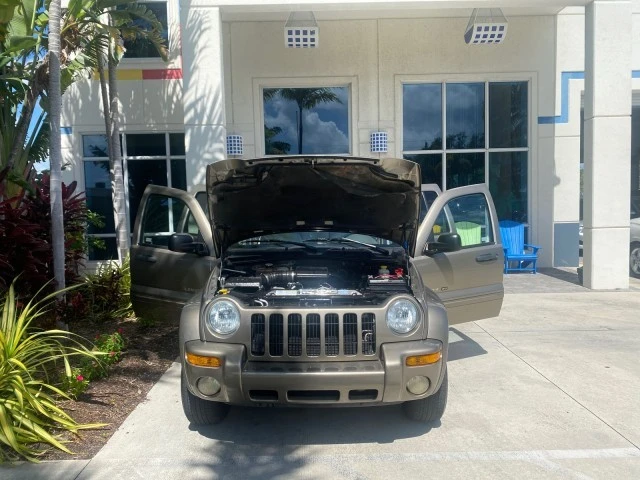 2003 Jeep KJ Liberty - Image 17 of 21