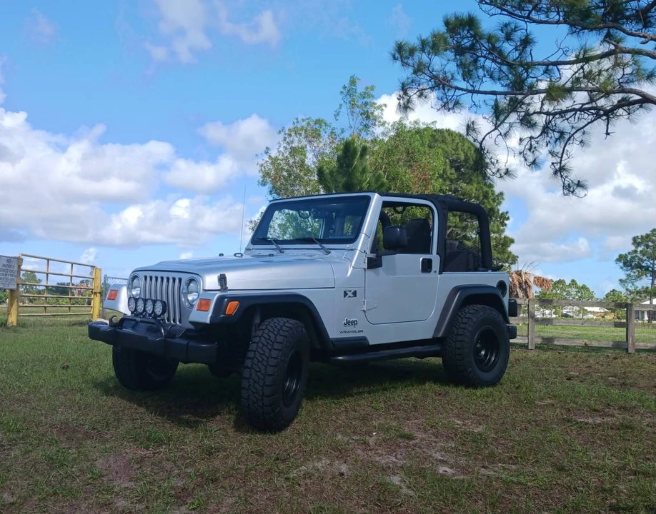 2003 Jeep TJ Wrangler - Image 5 of 11