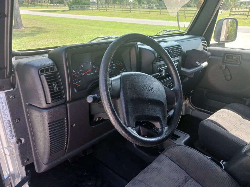 2003 Jeep TJ Wrangler - Image 8 of 11