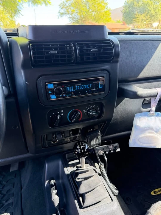 2003 Jeep TJ Wrangler - Image 10 of 16