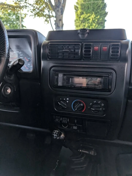 2003 Jeep TJ Wrangler - Image 7 of 10