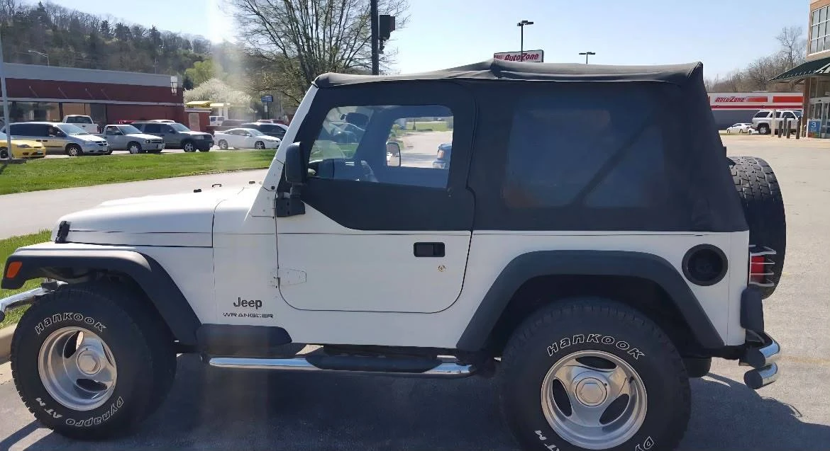 2003 Jeep TJ Wrangler - Image 14 of 17