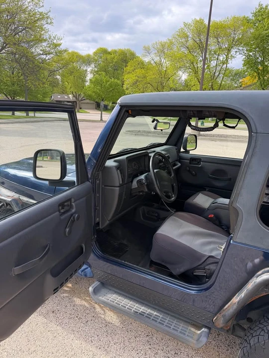 2003 Jeep TJ Wrangler - Image 6 of 15