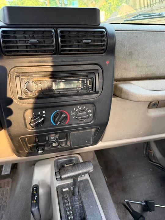 2003 Jeep TJ Wrangler - Image 3 of 8