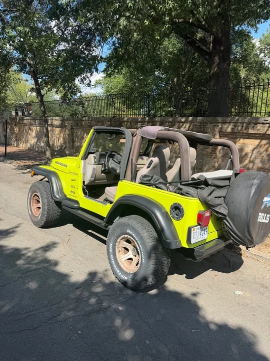 2003 Jeep TJ Wrangler - Image 10 of 11