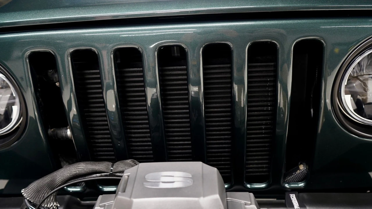2003 Jeep TJ Wrangler - Image 18 of 19