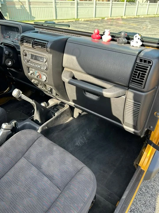 2003 Jeep TJ Wrangler - Image 5 of 18