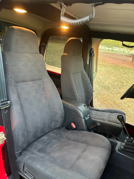 2003 Jeep TJ Wrangler - Image 10 of 16