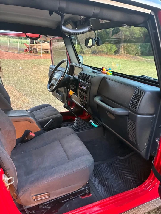 2003 Jeep TJ Wrangler - Image 9 of 16