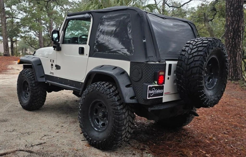 2003 Jeep TJ Wrangler - Image 2 of 12