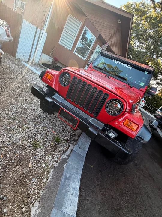 2003 Jeep TJ Wrangler - Image 2 of 5