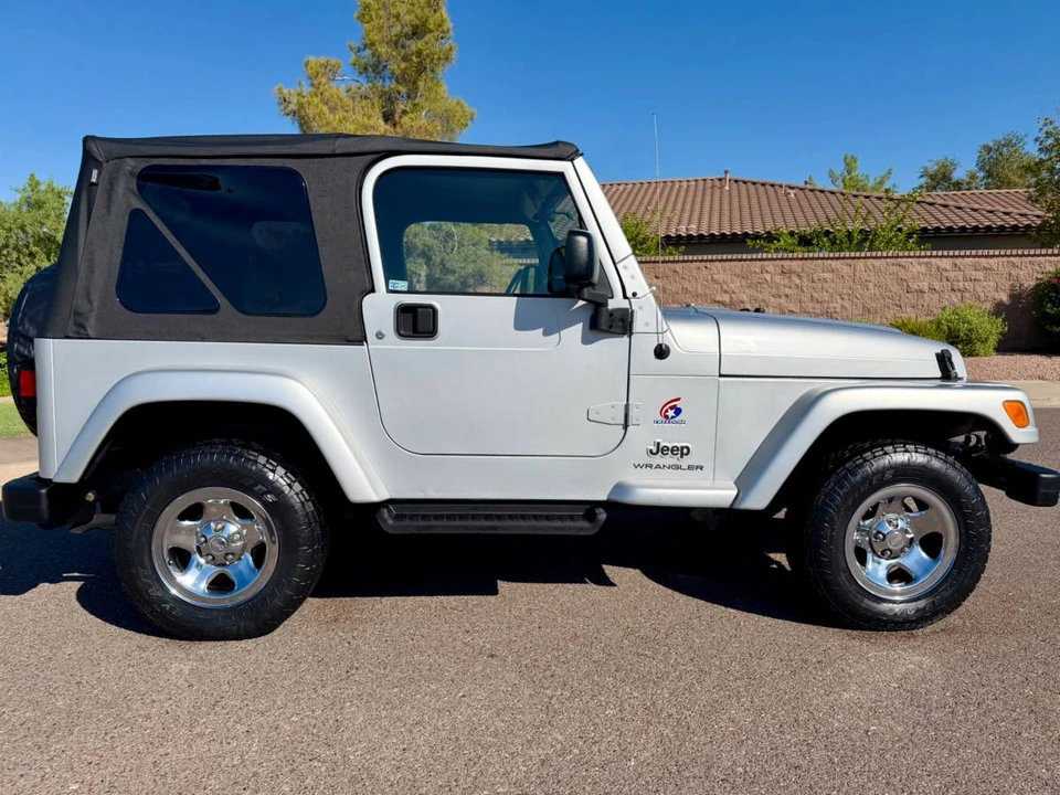 2003 Jeep TJ Wrangler - Image 3 of 11