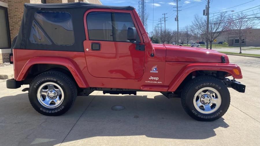 2003 Jeep TJ Wrangler - Image 2 of 8