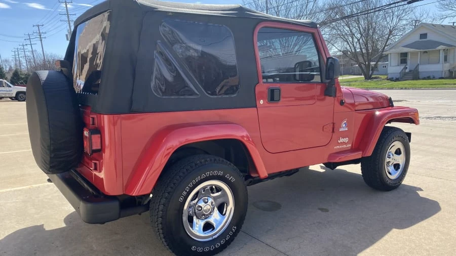 2003 Jeep TJ Wrangler - Image 3 of 8