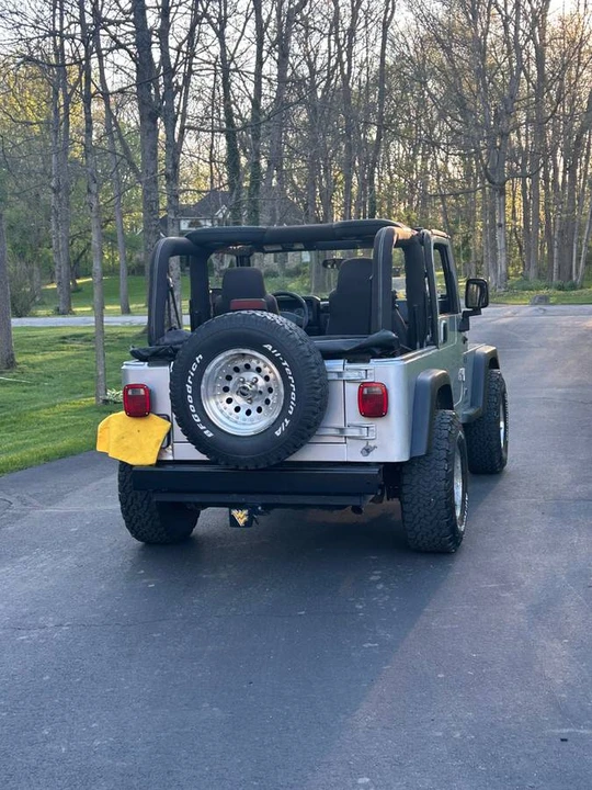 2003 Jeep Wrangler - Image 11 of 11