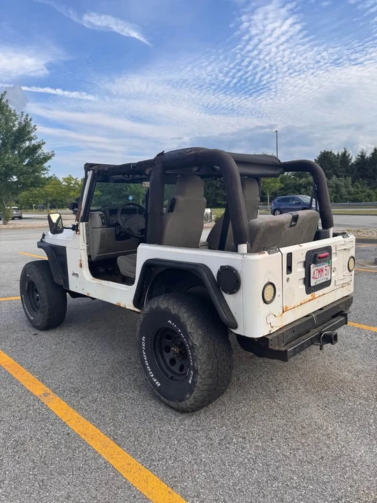 2003 Jeep TJ Wrangler - Image 5 of 8