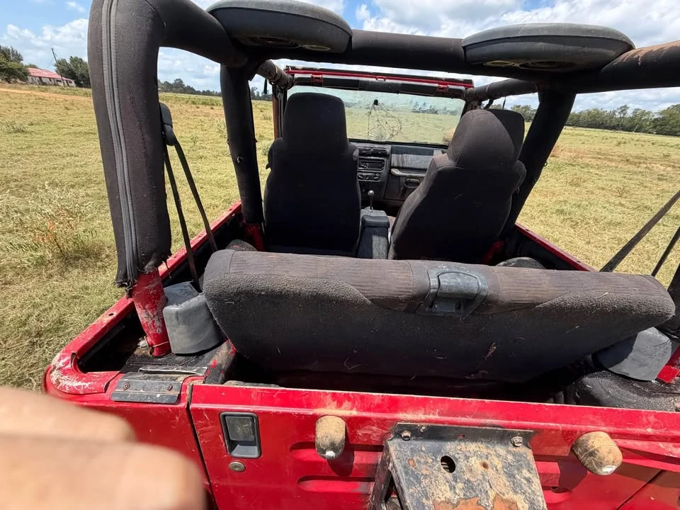 2003 Jeep TJ Wrangler - Image 11 of 16