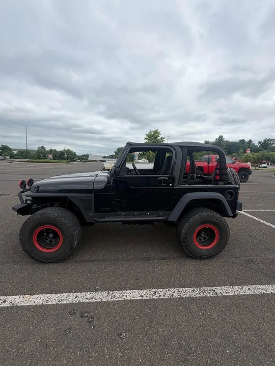2003 Jeep TJ Wrangler - Image 2 of 7
