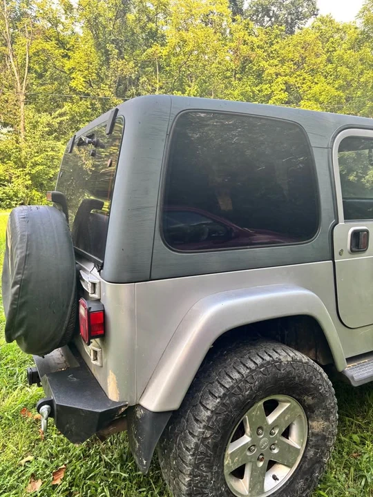 2003 Jeep TJ Wrangler - Image 3 of 12