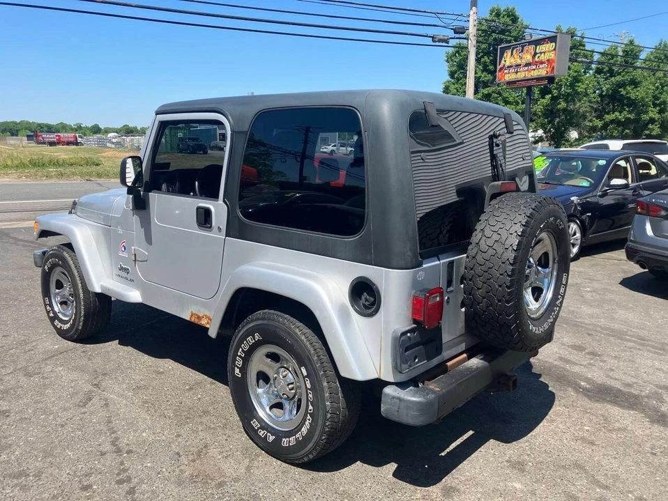 2003 Jeep TJ Wrangler - Image 9 of 20