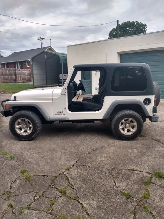 2003 Jeep TJ Wrangler - Image 2 of 3
