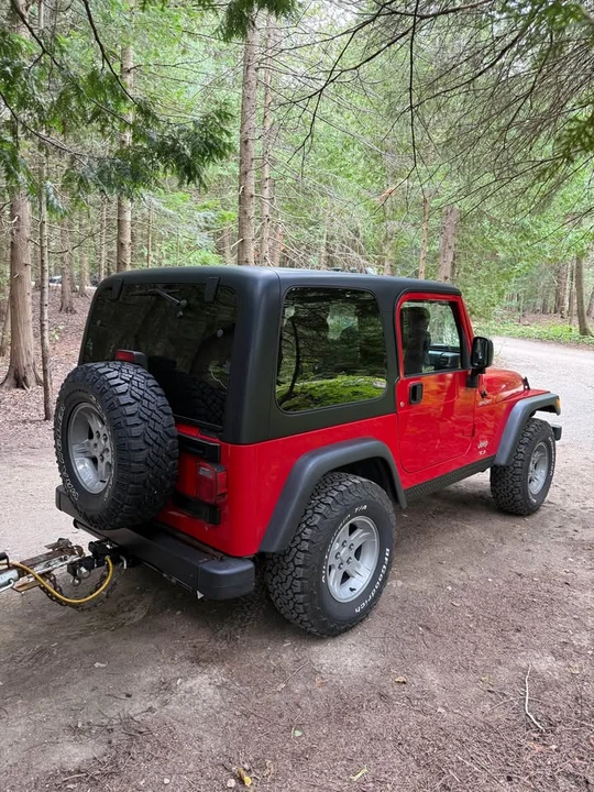 2003 Jeep TJ Wrangler - Image 6 of 10