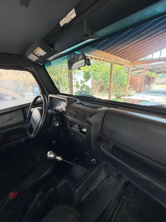 2003 Jeep TJ Wrangler - Image 6 of 10