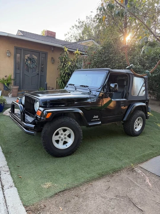 2003 Jeep TJ Wrangler - Image 2 of 10