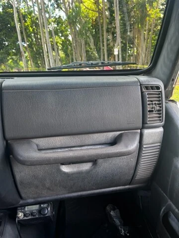 2003 Jeep TJ Wrangler - Image 11 of 15