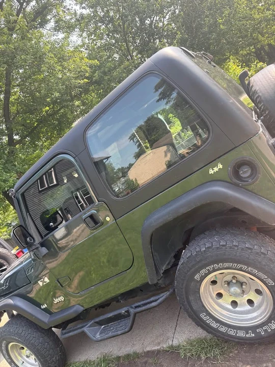 2003 Jeep TJ Wrangler - Image 3 of 4
