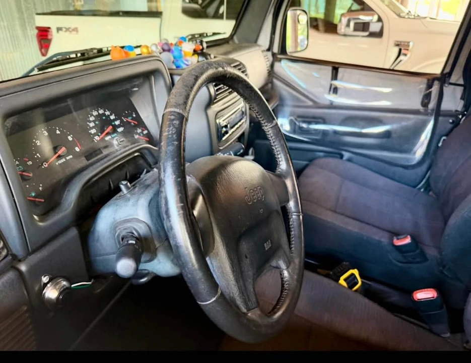 2003 Jeep TJ Wrangler - Image 7 of 7