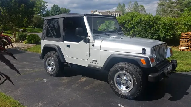 2003 Jeep Wrangler Sport TJ SE