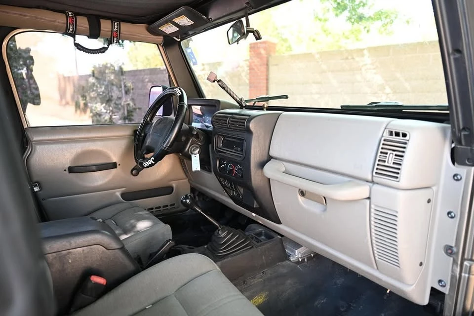 2003 Jeep TJ Wrangler - Image 11 of 20