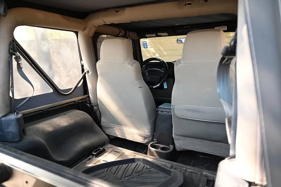 2003 Jeep TJ Wrangler - Image 13 of 20