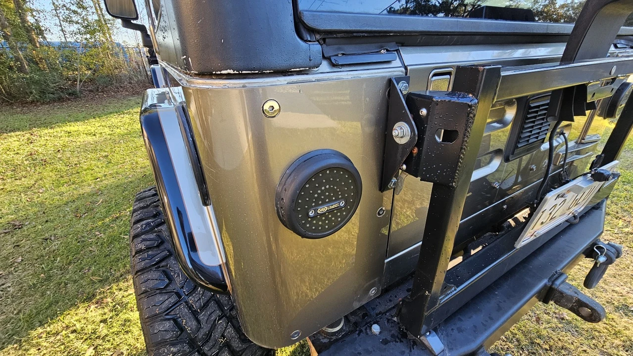 2003 Jeep TJ Wrangler - Image 2 of 15